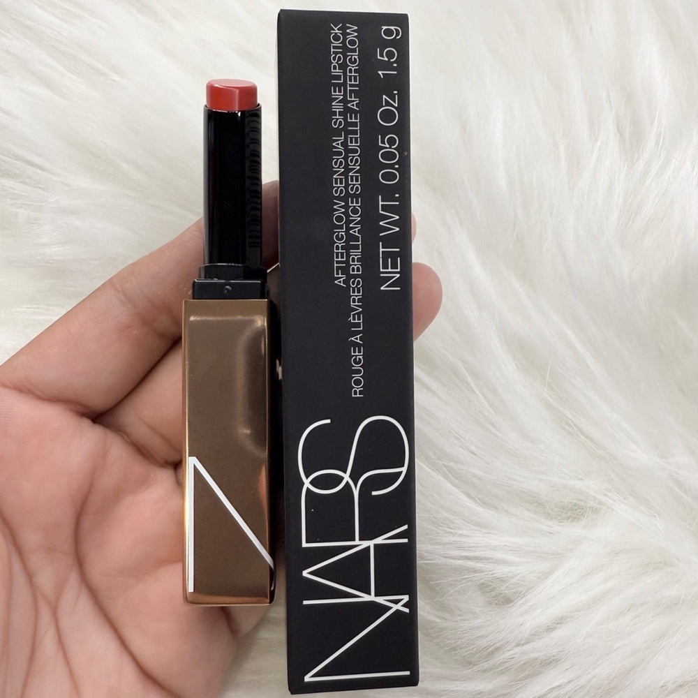 NARS After Glow “Truth Or Dare 217” Sensual Shine Lipstick